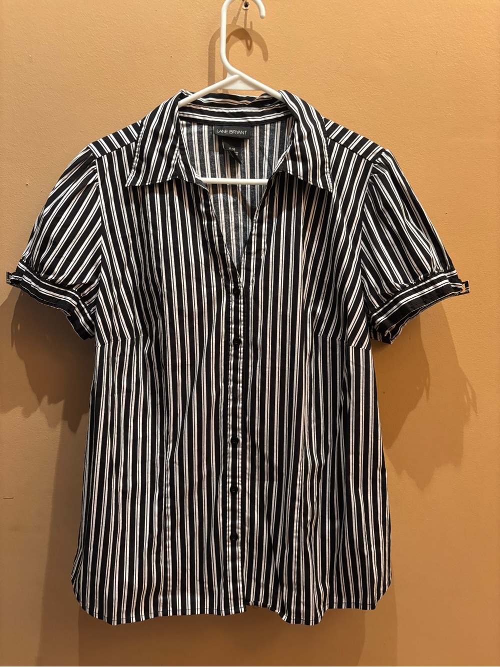 Lane Bryant Stripped V-Neck Button Down Short Sleeve Blouse Size …